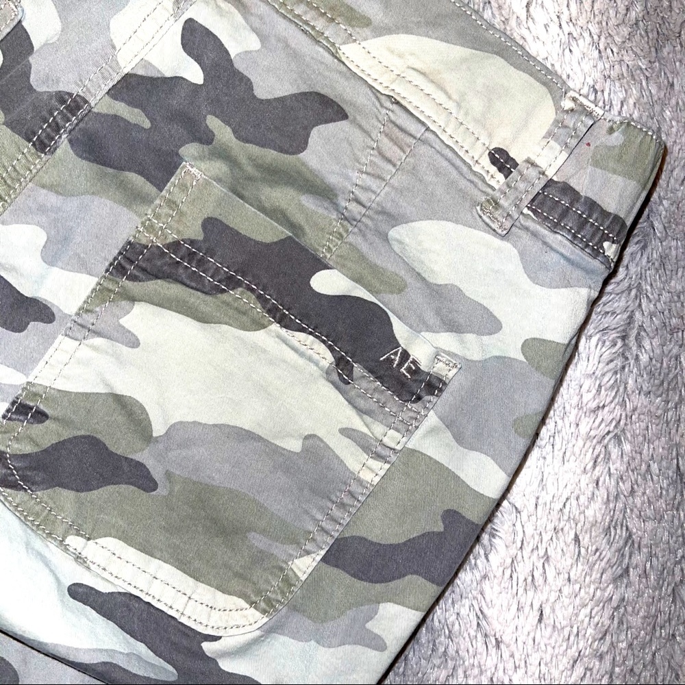 American Eagle Joggers